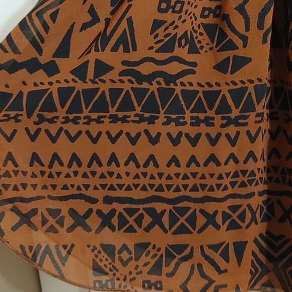 Amuse Society short skirt brown black tribal pattern - Picture 2 of 9